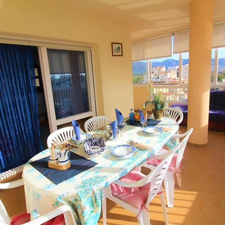 Global Immo 3289 Port Thalassa Roses Exterior foto